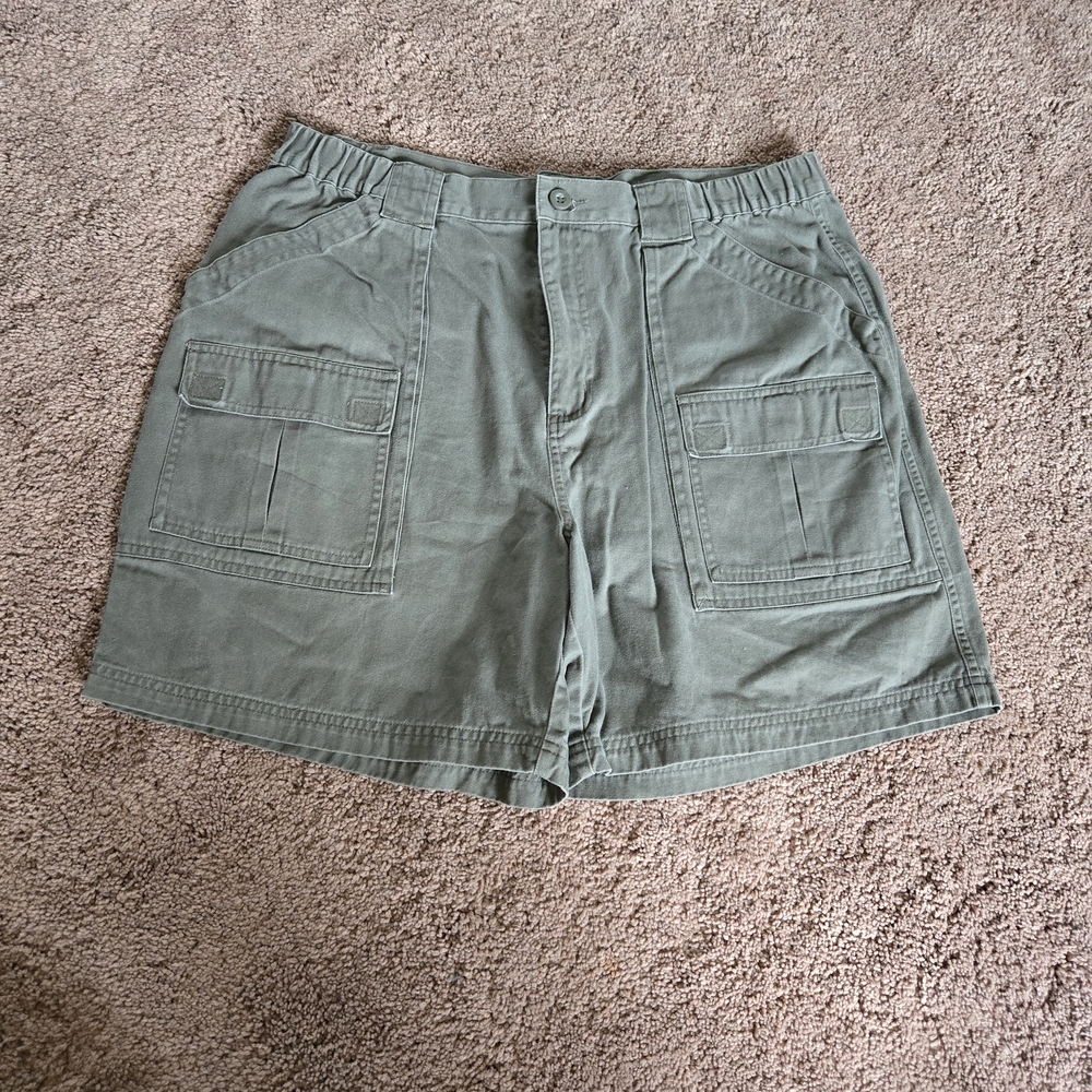 croft & barrow olive cargo shorts